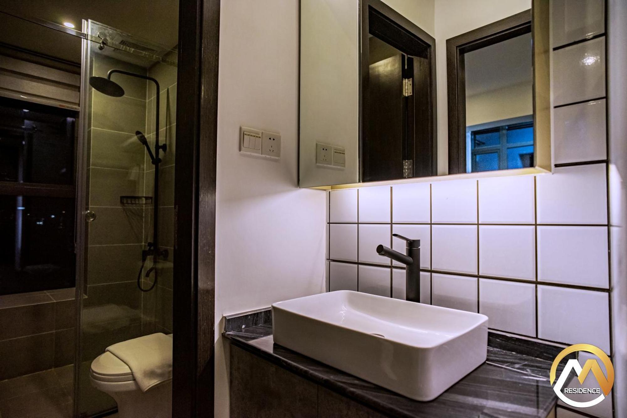 Hotel Serviced Apartments Top One Infinity Pool With View Of 360 Degree Phnom Penh Eksteriør bilde