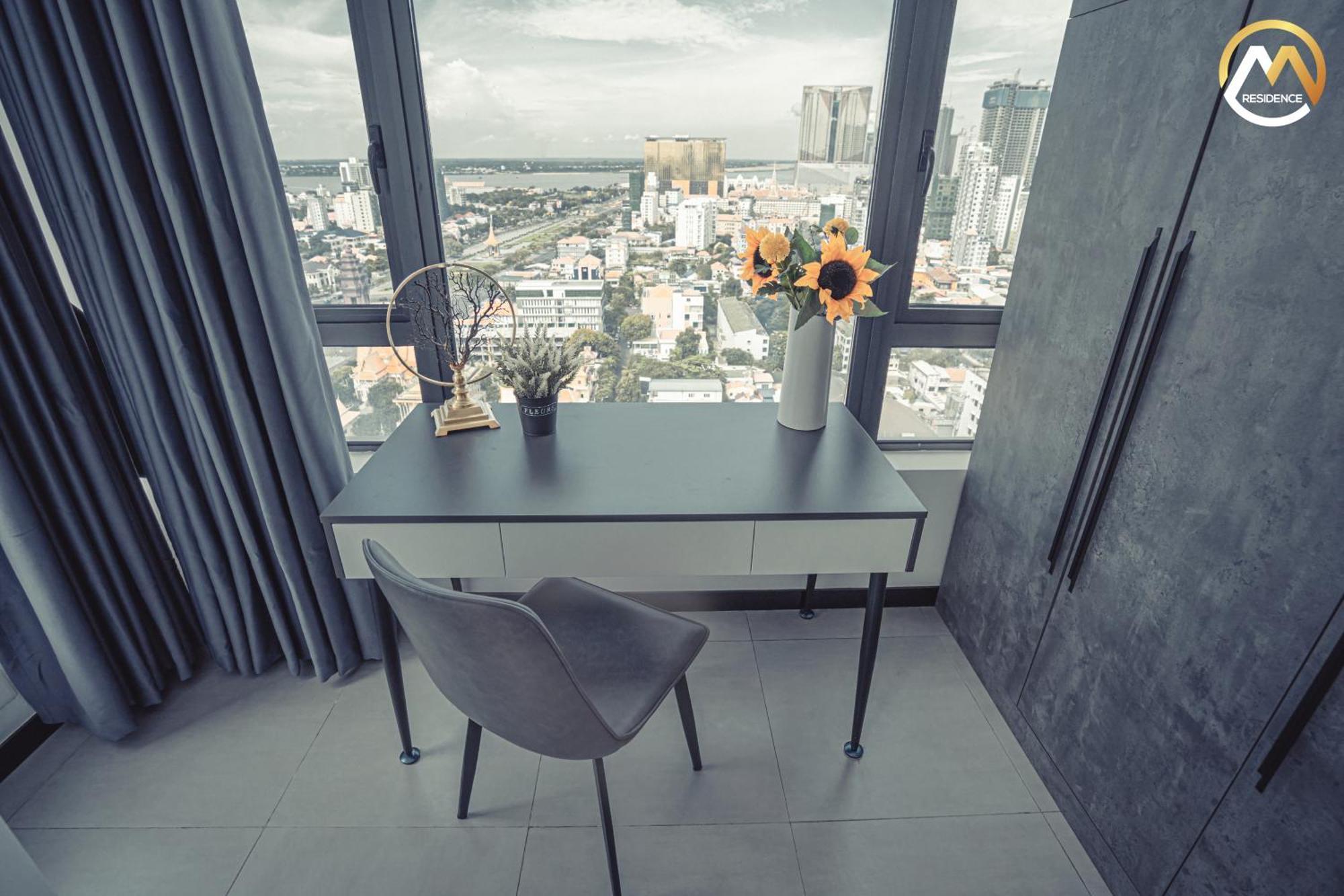 Hotel Serviced Apartments Top One Infinity Pool With View Of 360 Degree Phnom Penh Eksteriør bilde