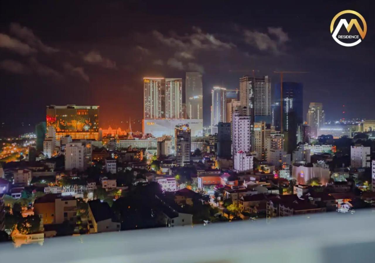 Hotel Serviced Apartments Top One Infinity Pool With View Of 360 Degree Phnom Penh Eksteriør bilde