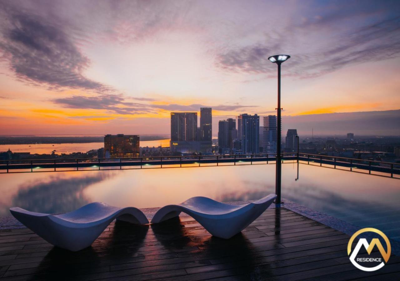 Hotel Serviced Apartments Top One Infinity Pool With View Of 360 Degree Phnom Penh Eksteriør bilde
